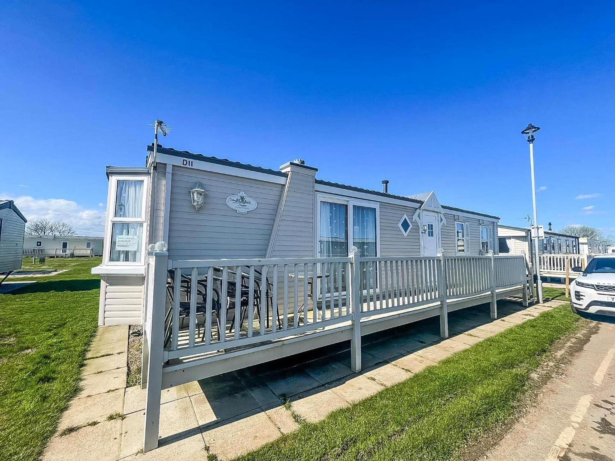 Homely Caravan, Only A Short Drive To Ref 64011d Campingplatz Skegness